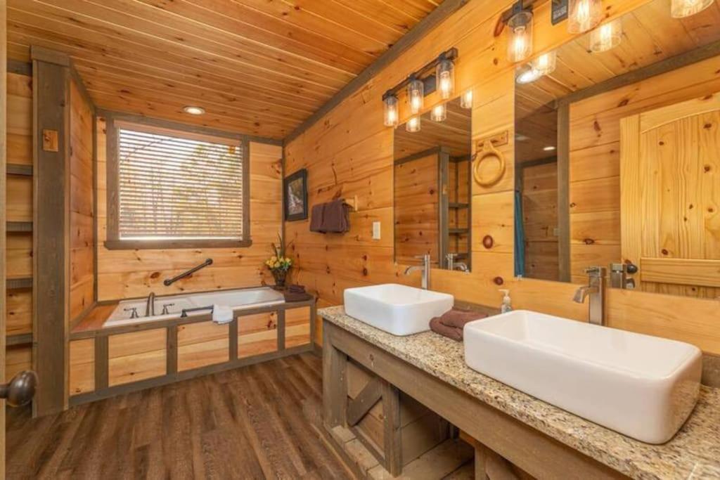 سيفيرفيل The Appalachian - Your Pigeon Forge Dream Cabin المظهر الخارجي الصورة