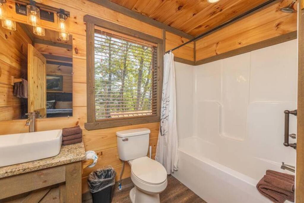 سيفيرفيل The Appalachian - Your Pigeon Forge Dream Cabin المظهر الخارجي الصورة