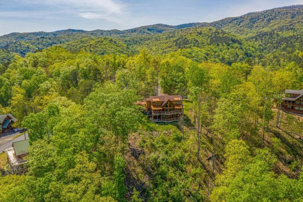 سيفيرفيل The Appalachian - Your Pigeon Forge Dream Cabin المظهر الخارجي الصورة
