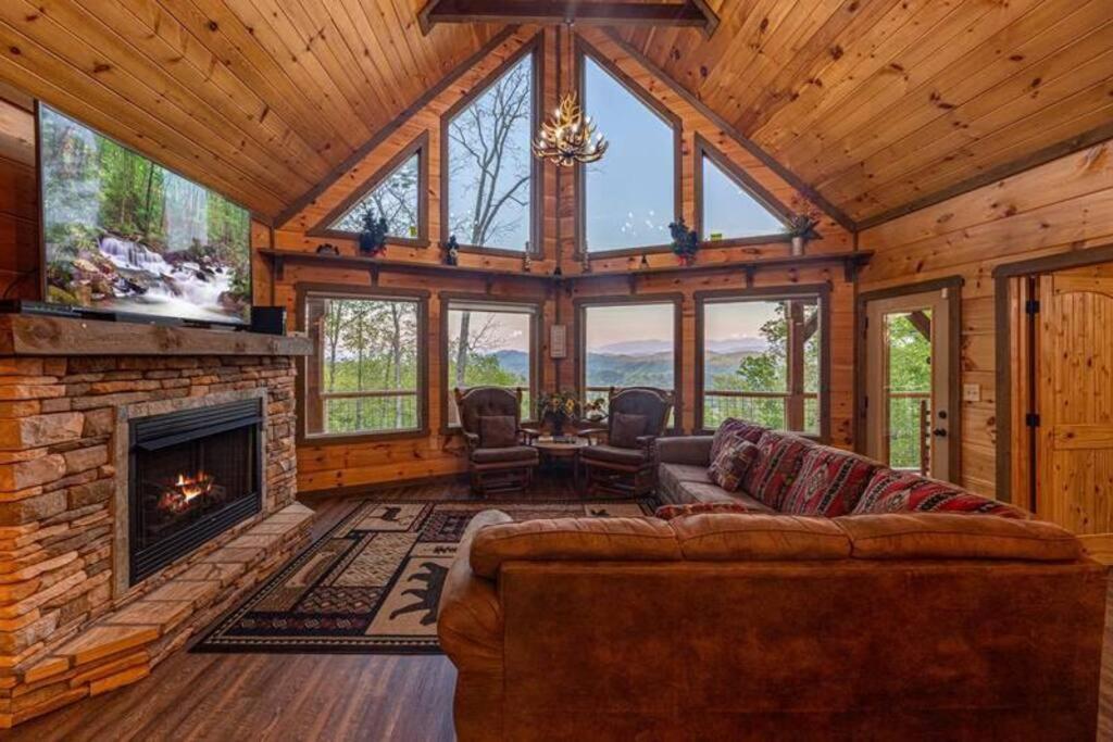 سيفيرفيل The Appalachian - Your Pigeon Forge Dream Cabin المظهر الخارجي الصورة