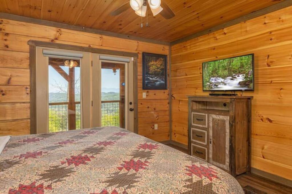 سيفيرفيل The Appalachian - Your Pigeon Forge Dream Cabin المظهر الخارجي الصورة